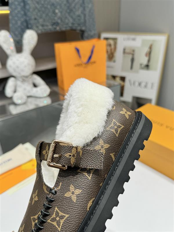 2025126104518113 300